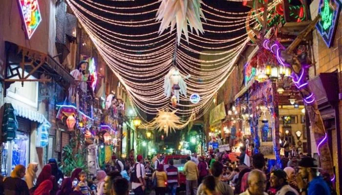 Food, dishes, parks and family meetings .. Eid Al-Fitr is colored by the customs, rituals and traditions of Arab peoples