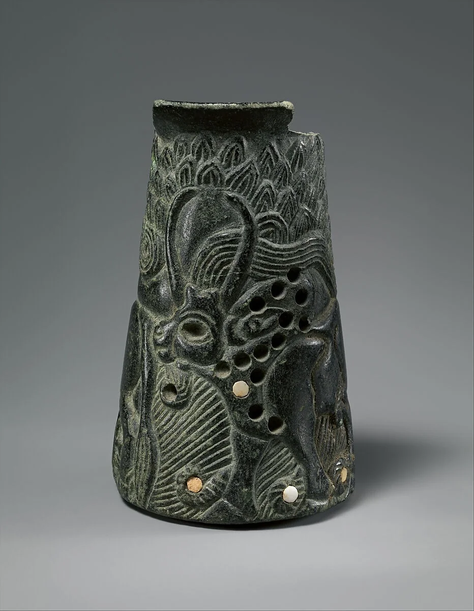 186 icons ranging from fashion, ceramics and jewelry.. Saudi historical evidence in the Metropolitan Museum of Art in New York