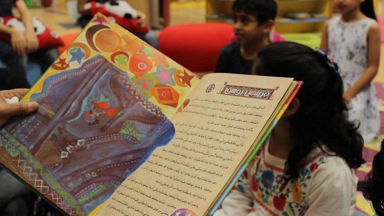 نورة شقير: الأدب يوسع من خيال الطفل ويزيد من مداركه